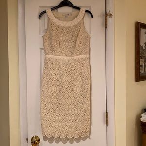 Classic, timeless piece by Boden. Worn once. Noon get fits me.